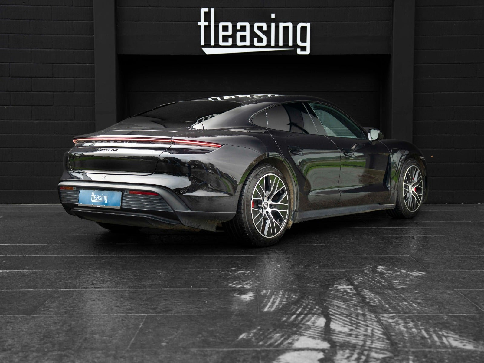 Sort Porsche Taycan 4S fra 2021