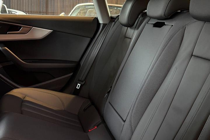 undefined Audi A5 fra 2023