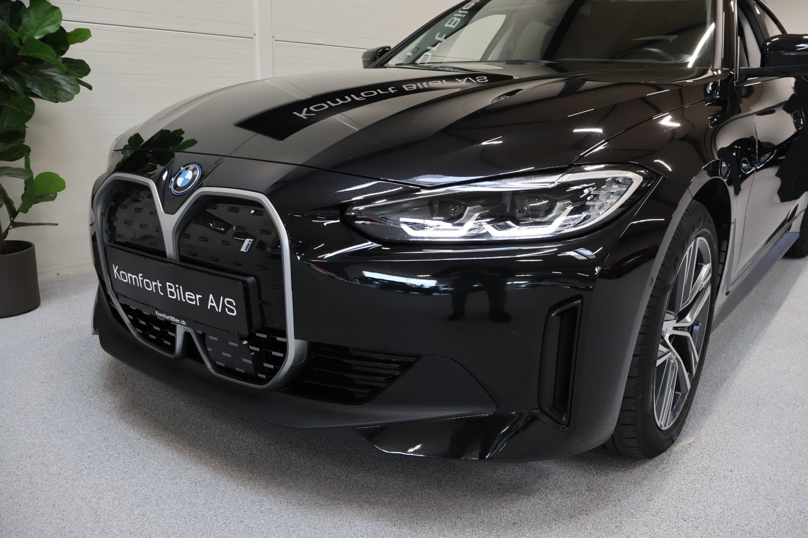Sort BMW i4 fra 2022