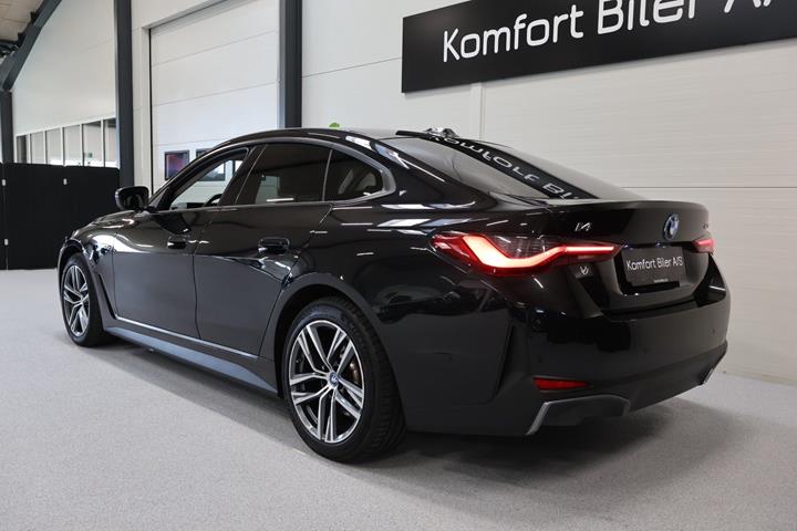 Sort BMW i4 fra 2022
