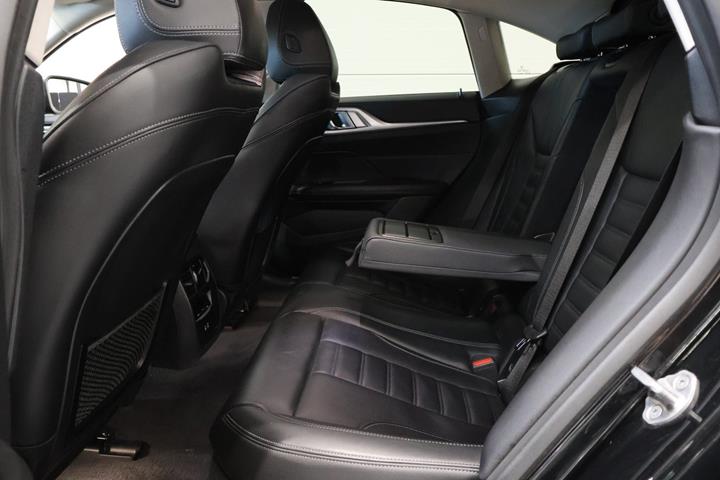 Sort BMW i4 fra 2022