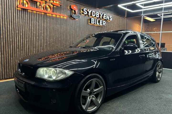undefined BMW 130i fra 2006