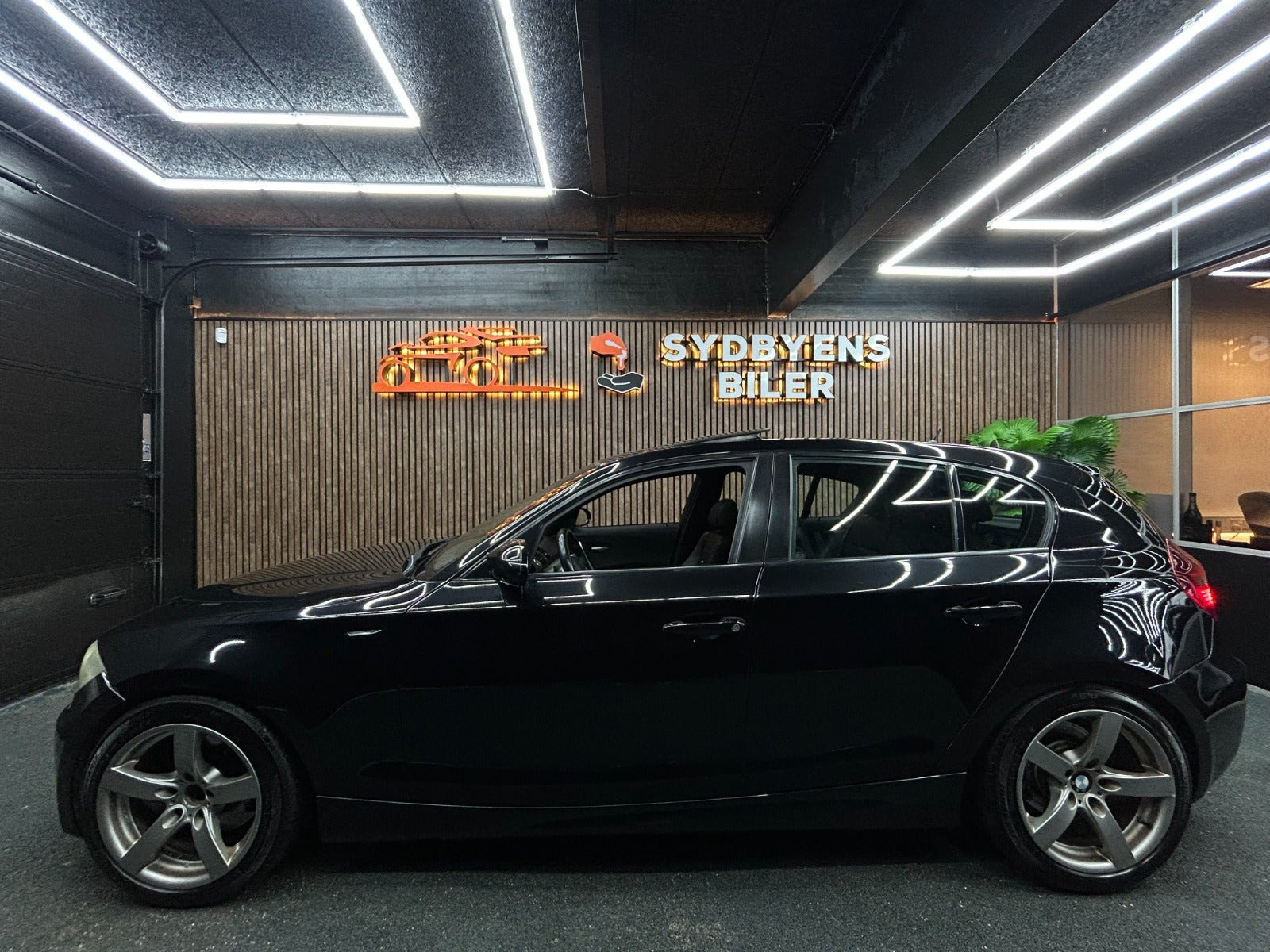undefined BMW 130i fra 2006