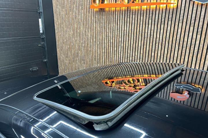undefined BMW 130i fra 2006