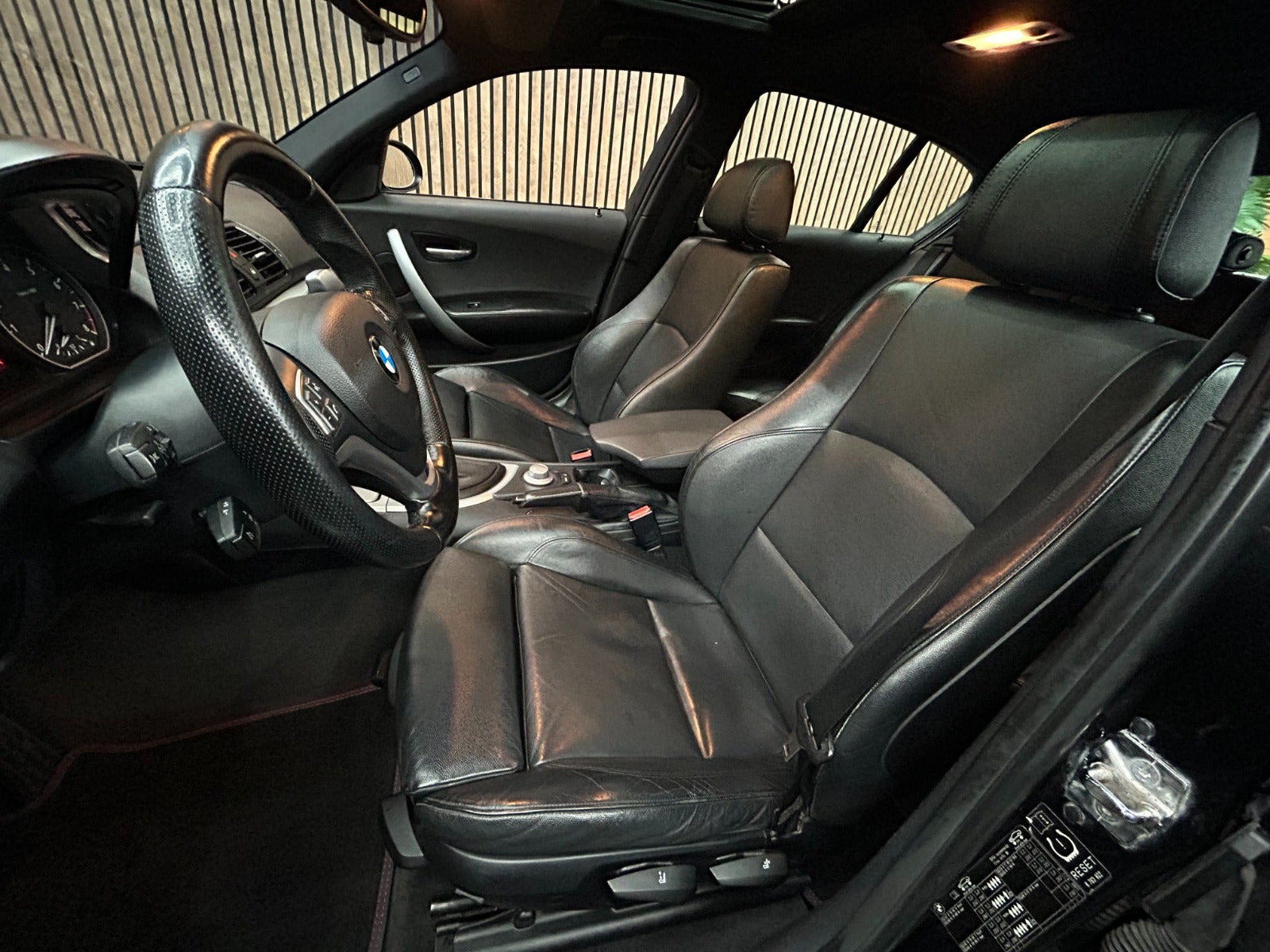 undefined BMW 130i fra 2006
