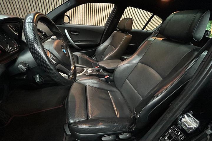 undefined BMW 130i fra 2006