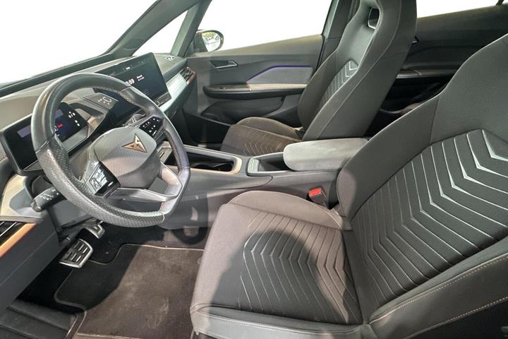 Hvid Cupra Born fra 2023