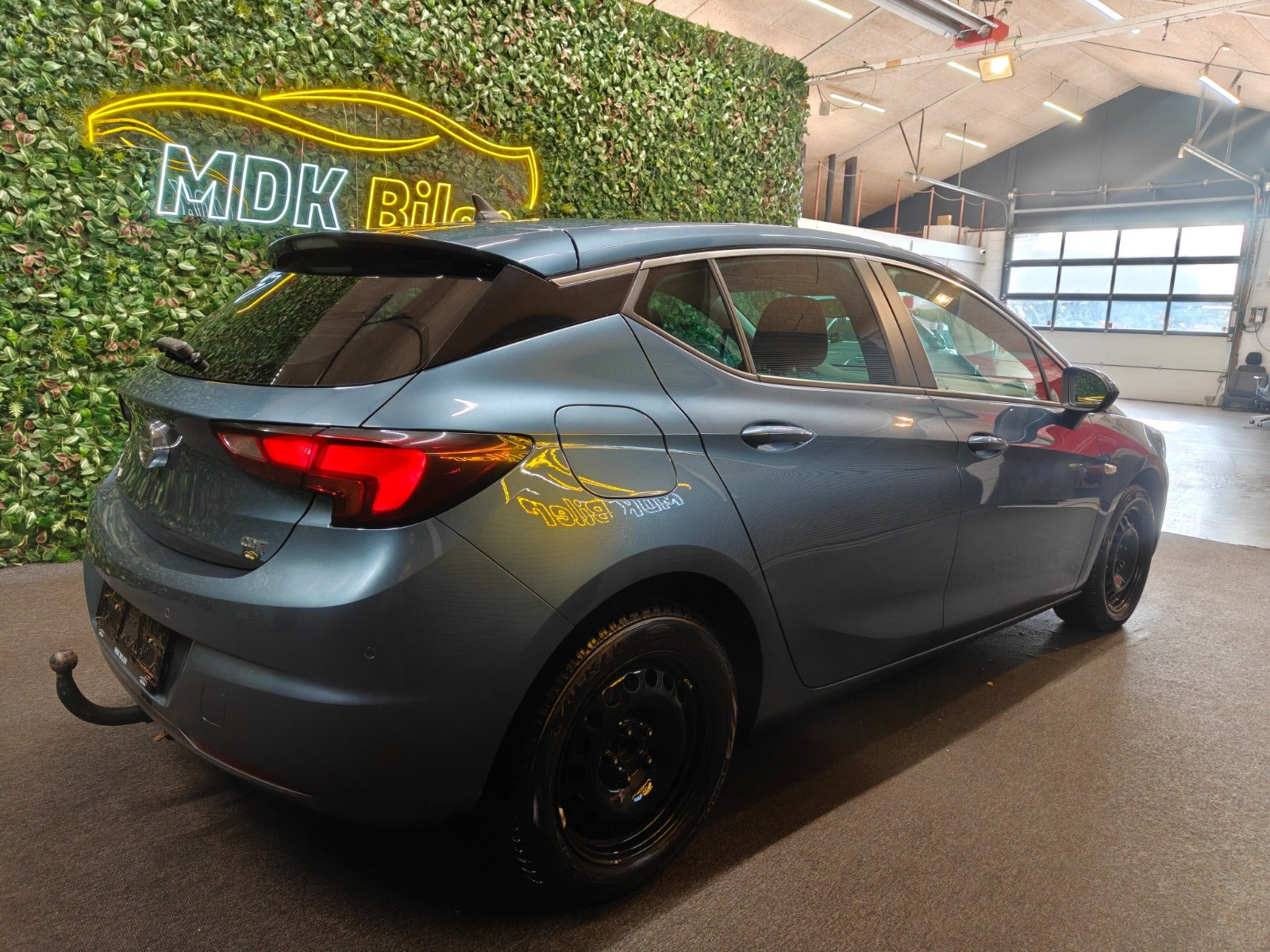 undefined Opel Astra fra 2016