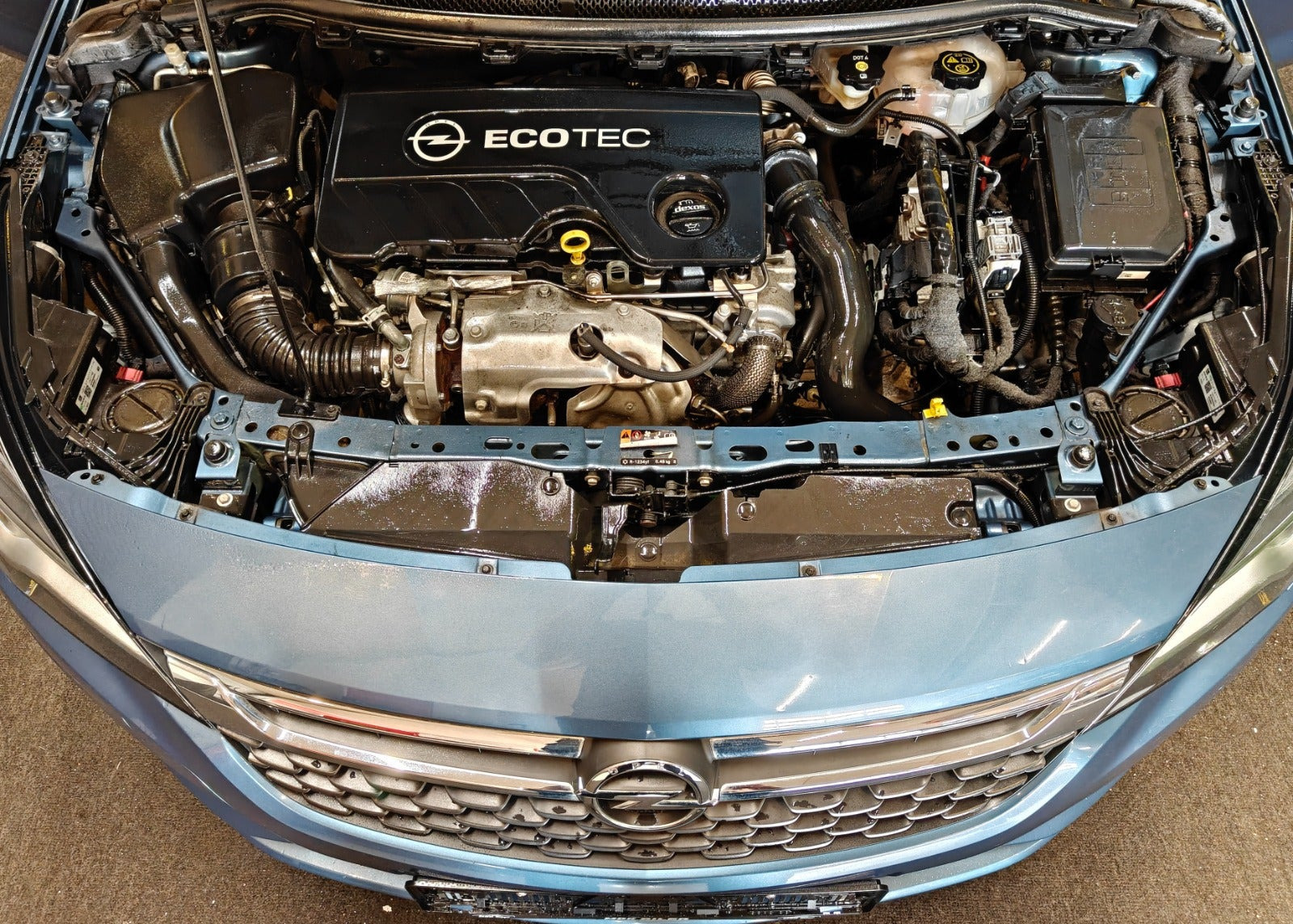 undefined Opel Astra fra 2016