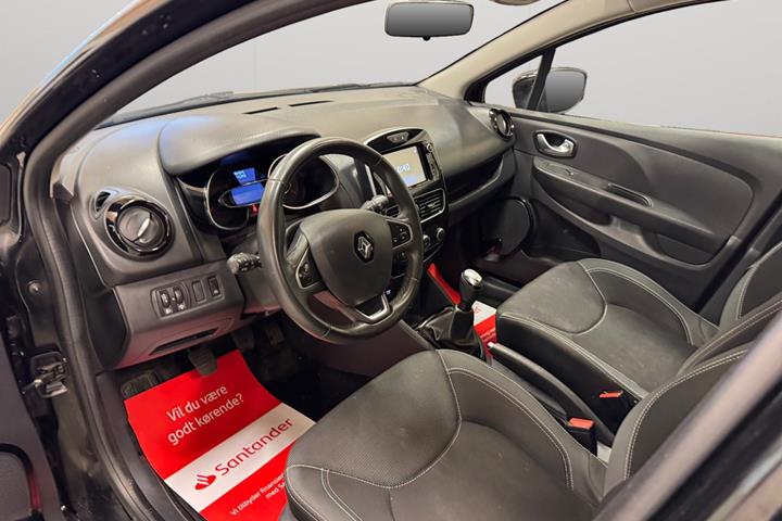 Sort Renault Clio IV fra 2018