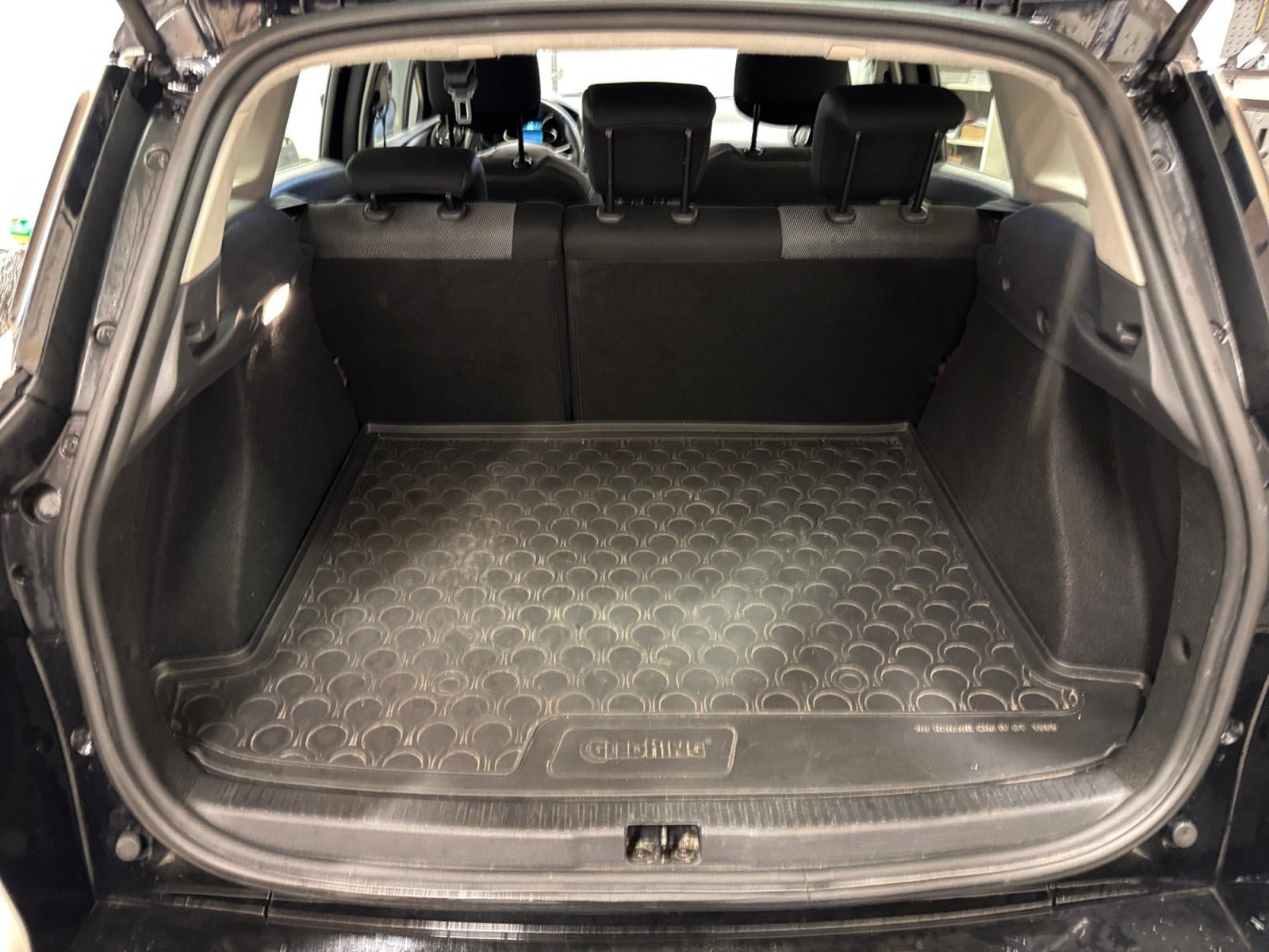Sort Renault Clio IV fra 2018