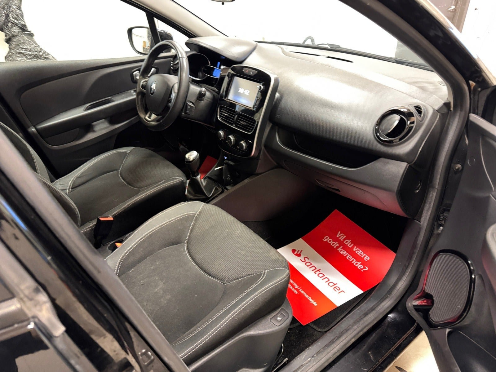 Sort Renault Clio IV fra 2018