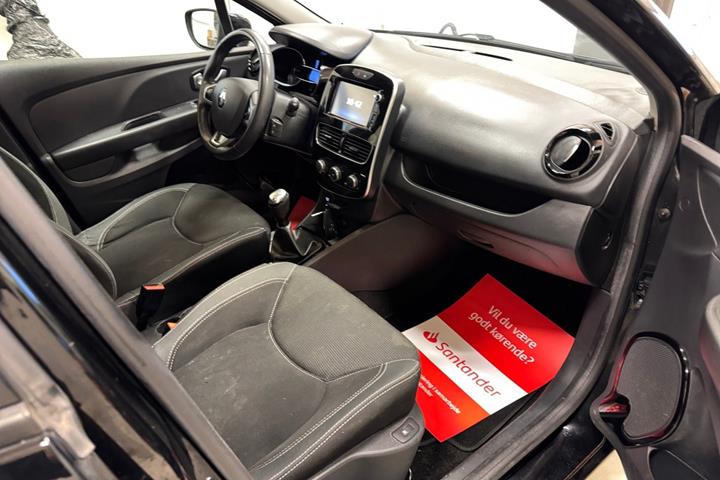 Sort Renault Clio IV fra 2018