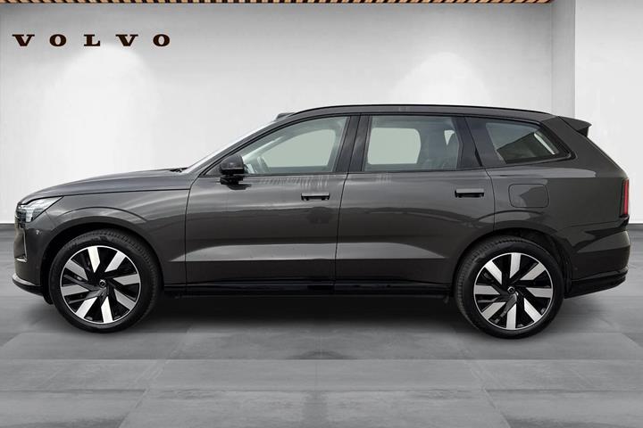 Grå Volvo EX90 fra 2025