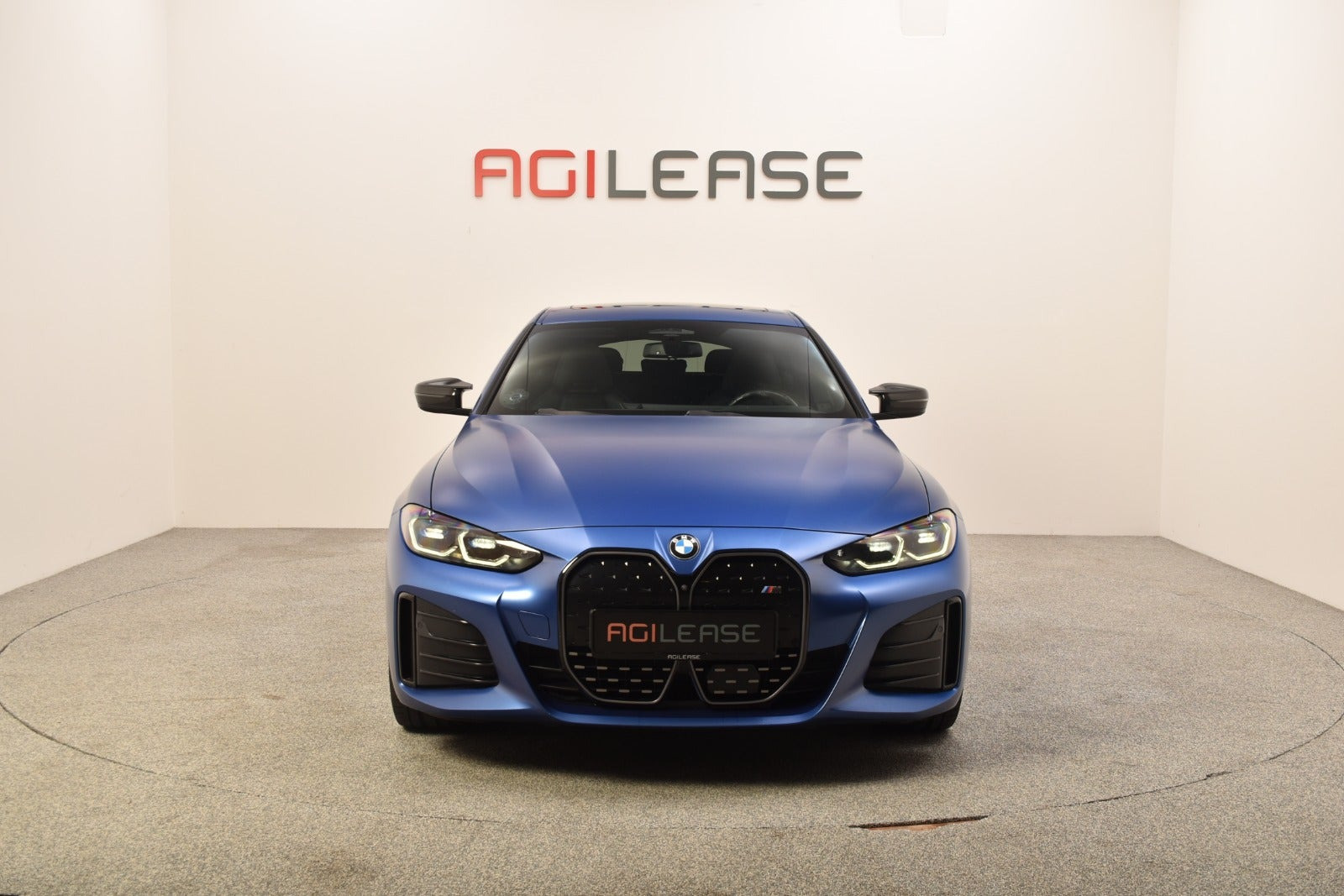 Blå BMW i4 fra 2022