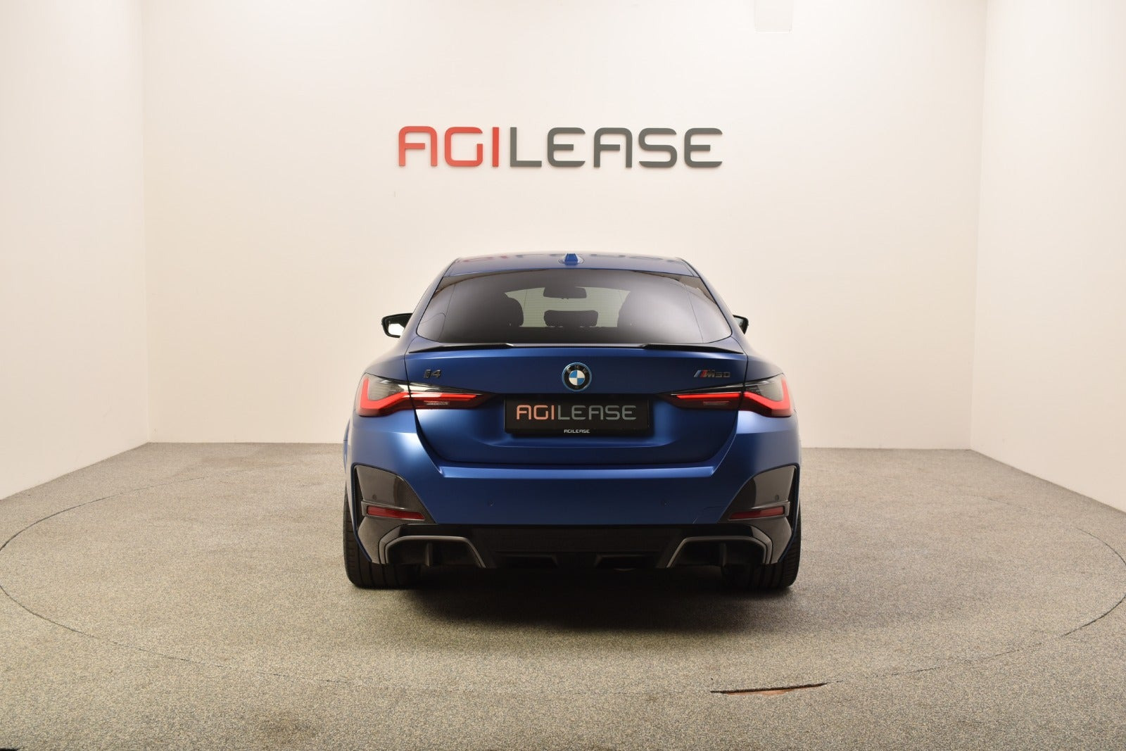 Blå BMW i4 fra 2022