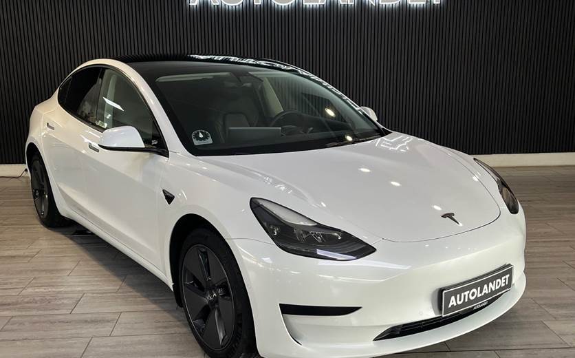 Tesla Model 3 Standard Range+ RWD