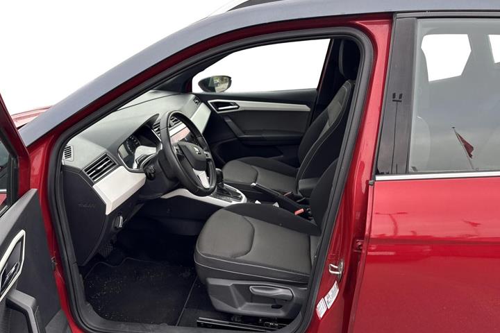 Rød Seat Arona fra 2019