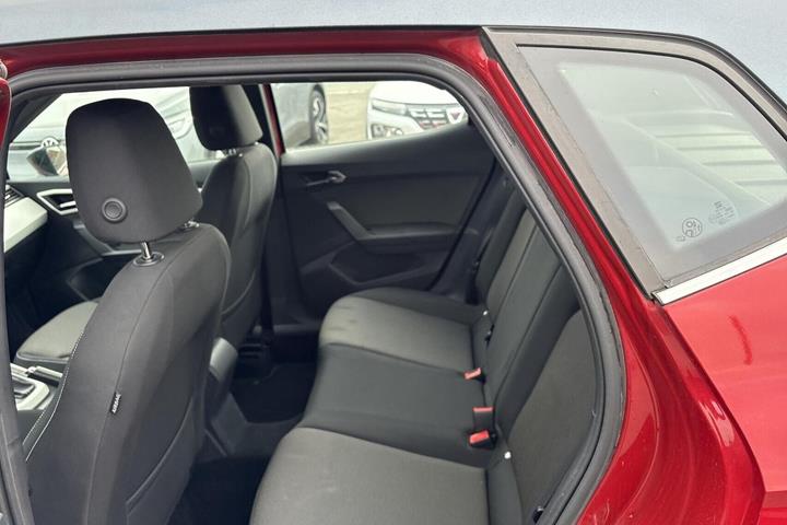 Rød Seat Arona fra 2019