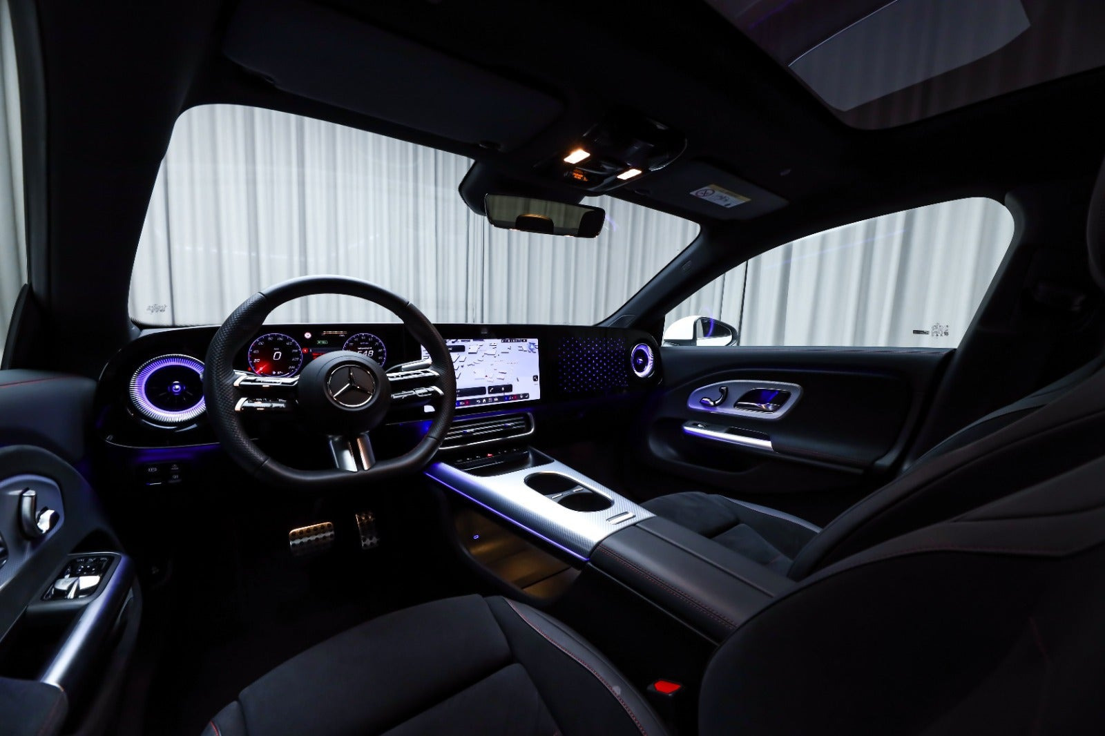 Hvid Mercedes CLA250+ fra 2025
