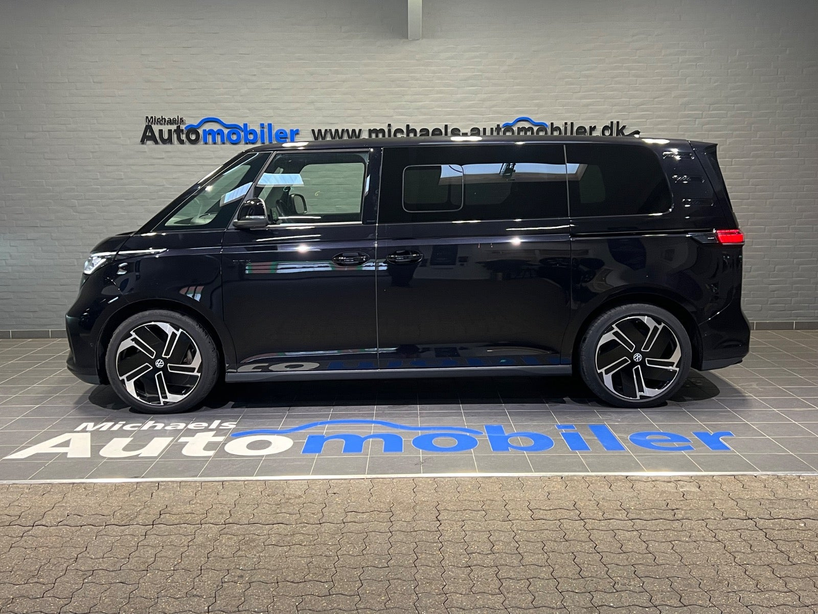 Sort VW ID.Buzz fra 2025