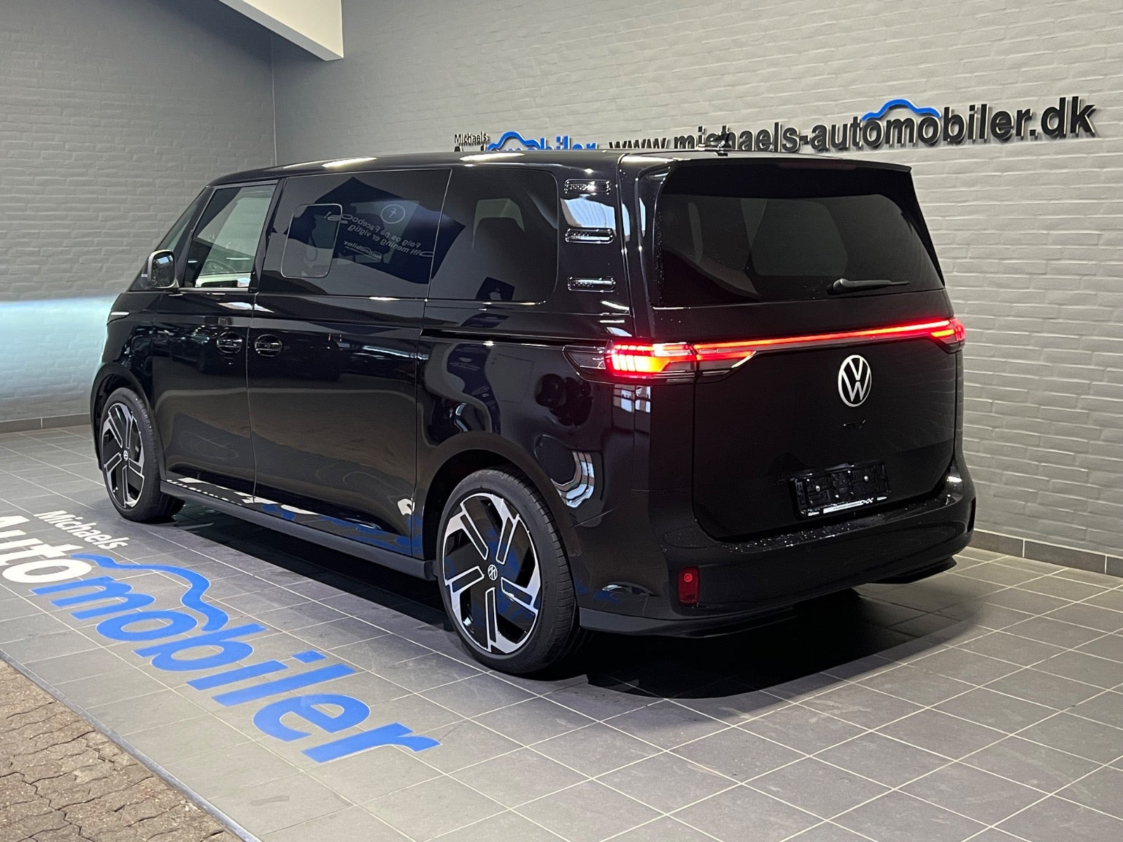 Sort VW ID.Buzz fra 2025