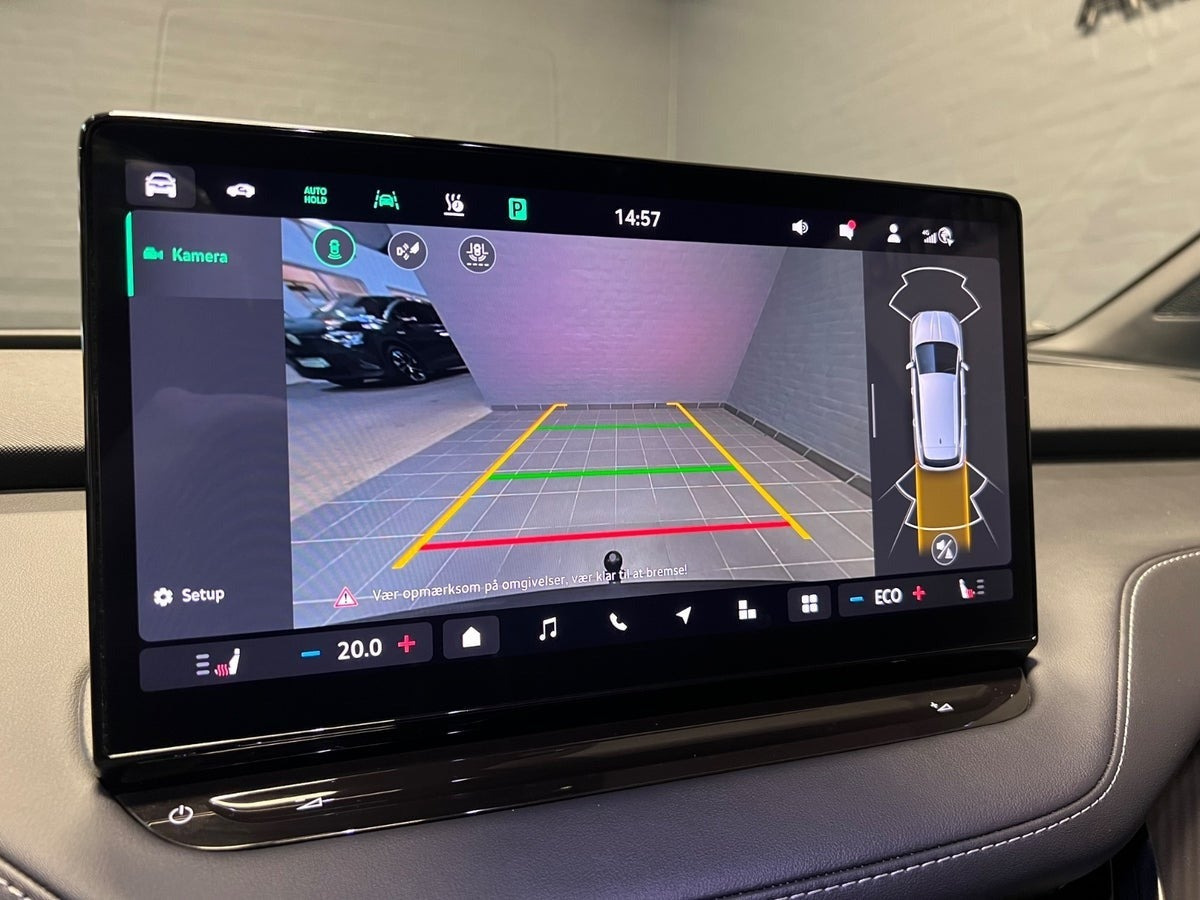 Grå Skoda Enyaq fra 2025