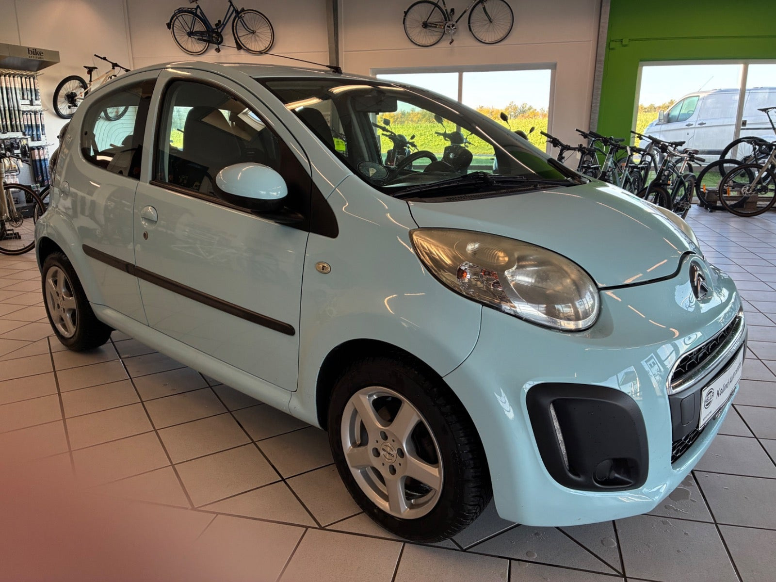 Blå Citroën C1 fra 2012