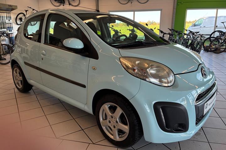Blå Citroën C1 fra 2012