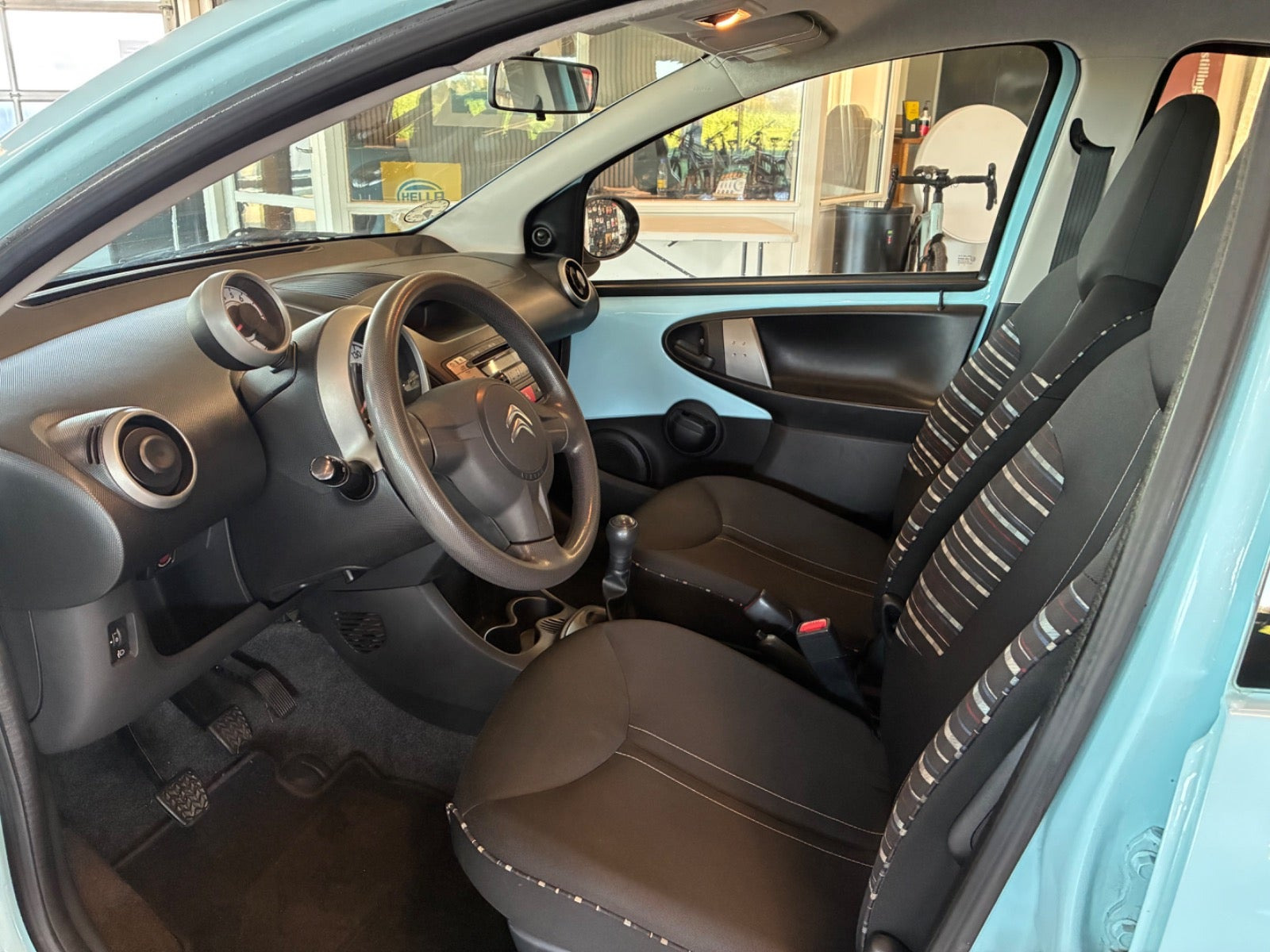 Blå Citroën C1 fra 2012