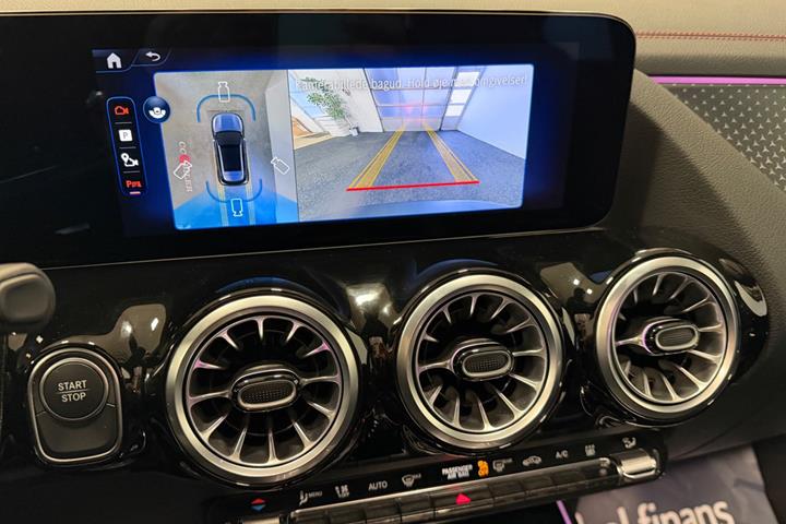 Sort Mercedes EQA250+ fra 2025