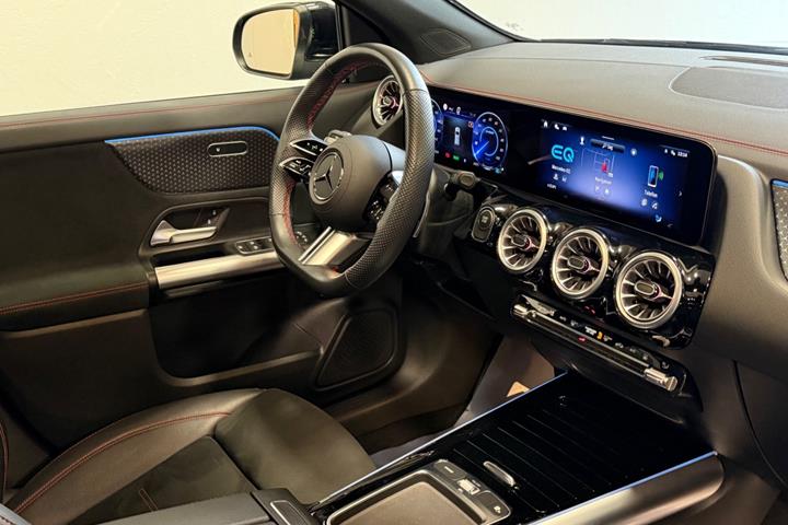 Sort Mercedes EQA250+ fra 2025