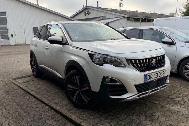 Hvid Peugeot 3008 fra 2018