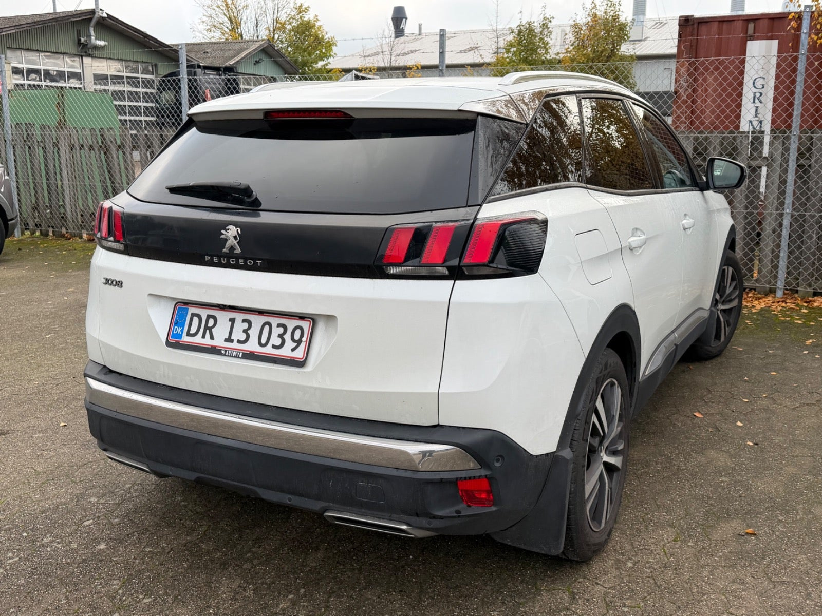 Hvid Peugeot 3008 fra 2018