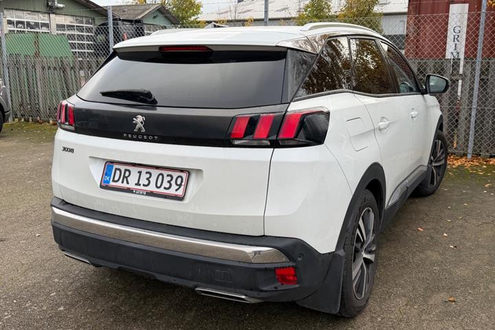 Hvid Peugeot 3008 fra 2018