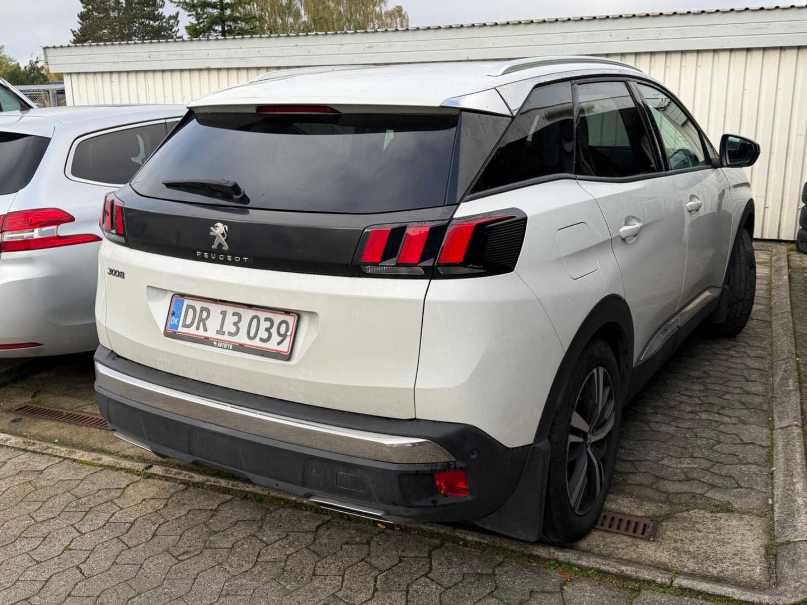 Hvid Peugeot 3008 fra 2018