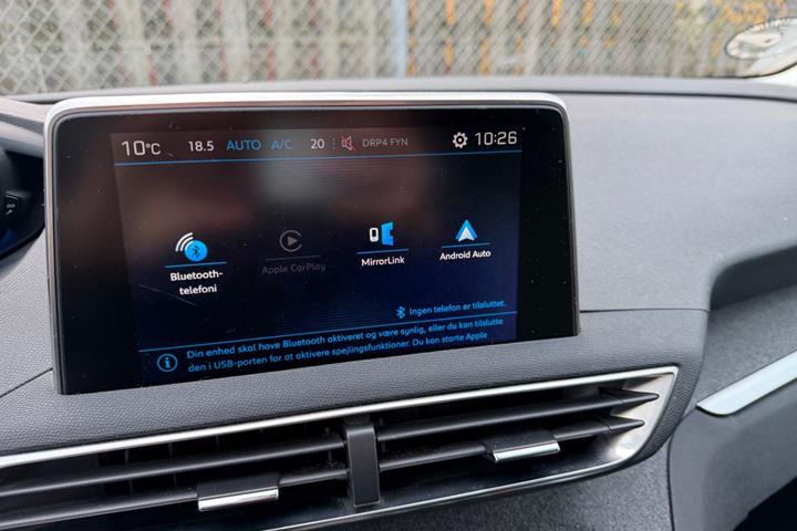 Hvid Peugeot 3008 fra 2018