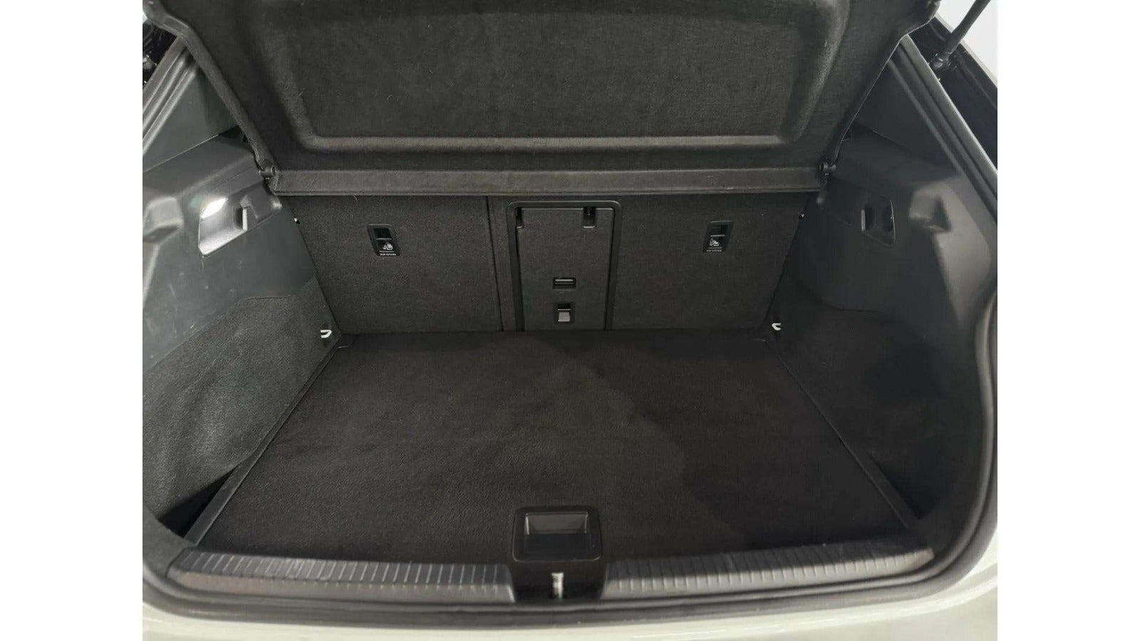 Hvid VW ID.3 fra 2024