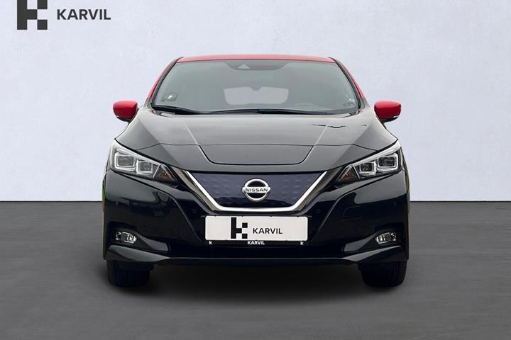 Sort Nissan Leaf fra 2021