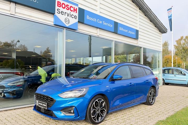 Sort Ford Focus fra 2019