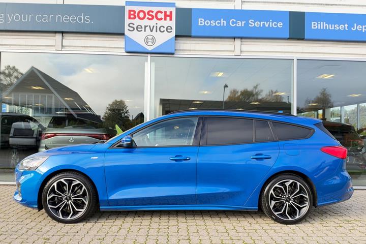Sort Ford Focus fra 2019