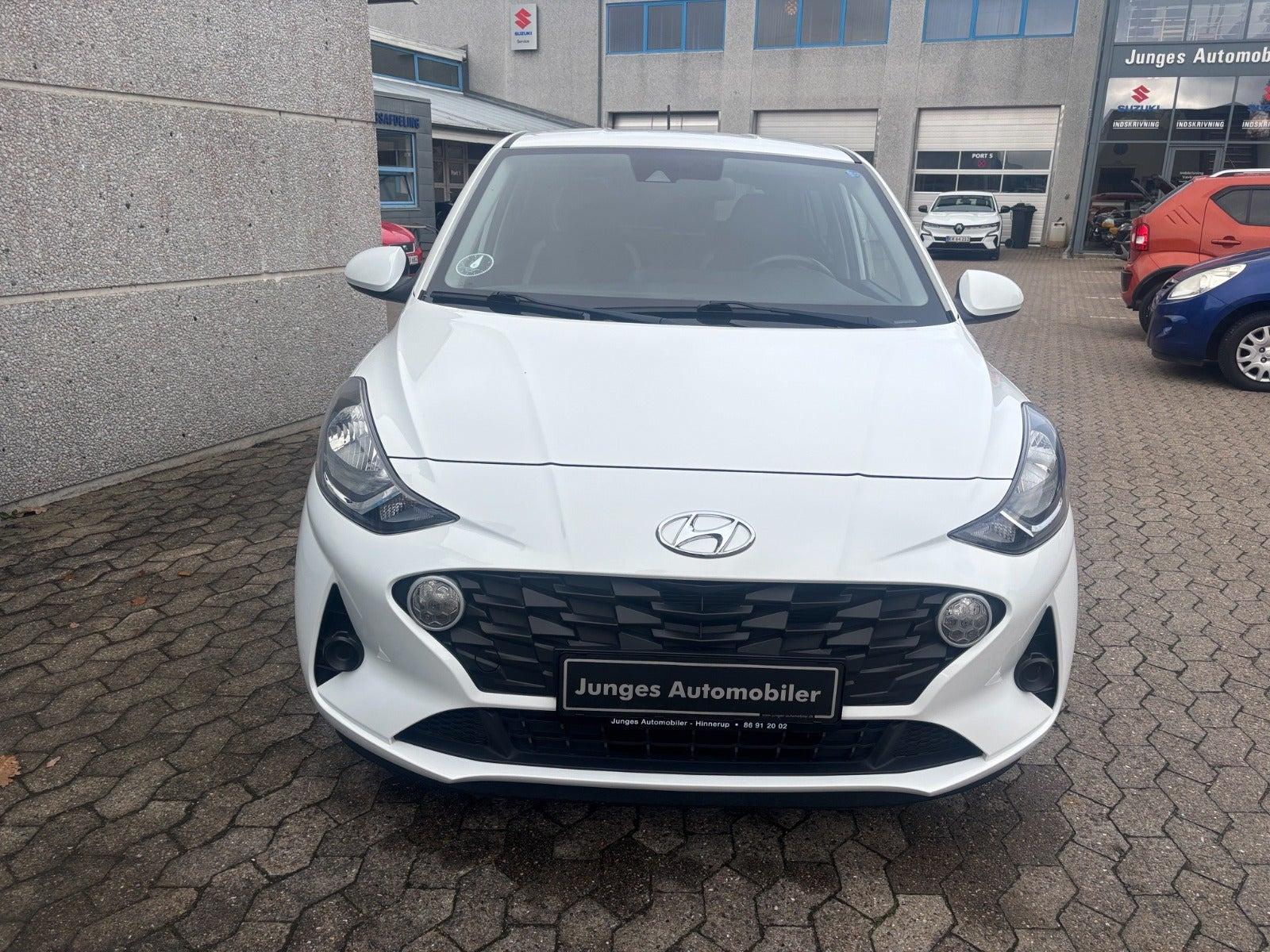 Hvid Hyundai i10 fra 2022