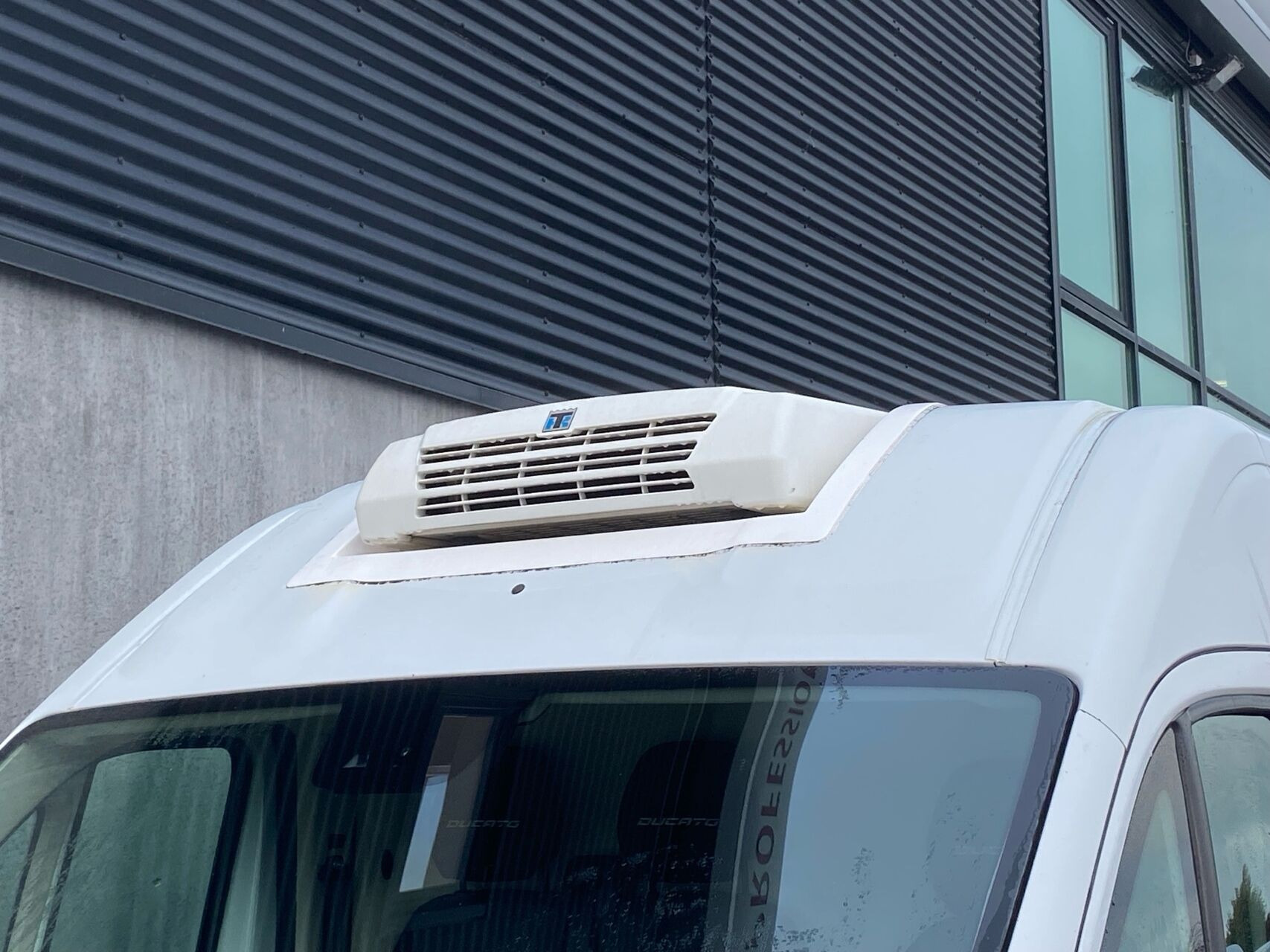 Hvid Fiat Ducato fra 2021
