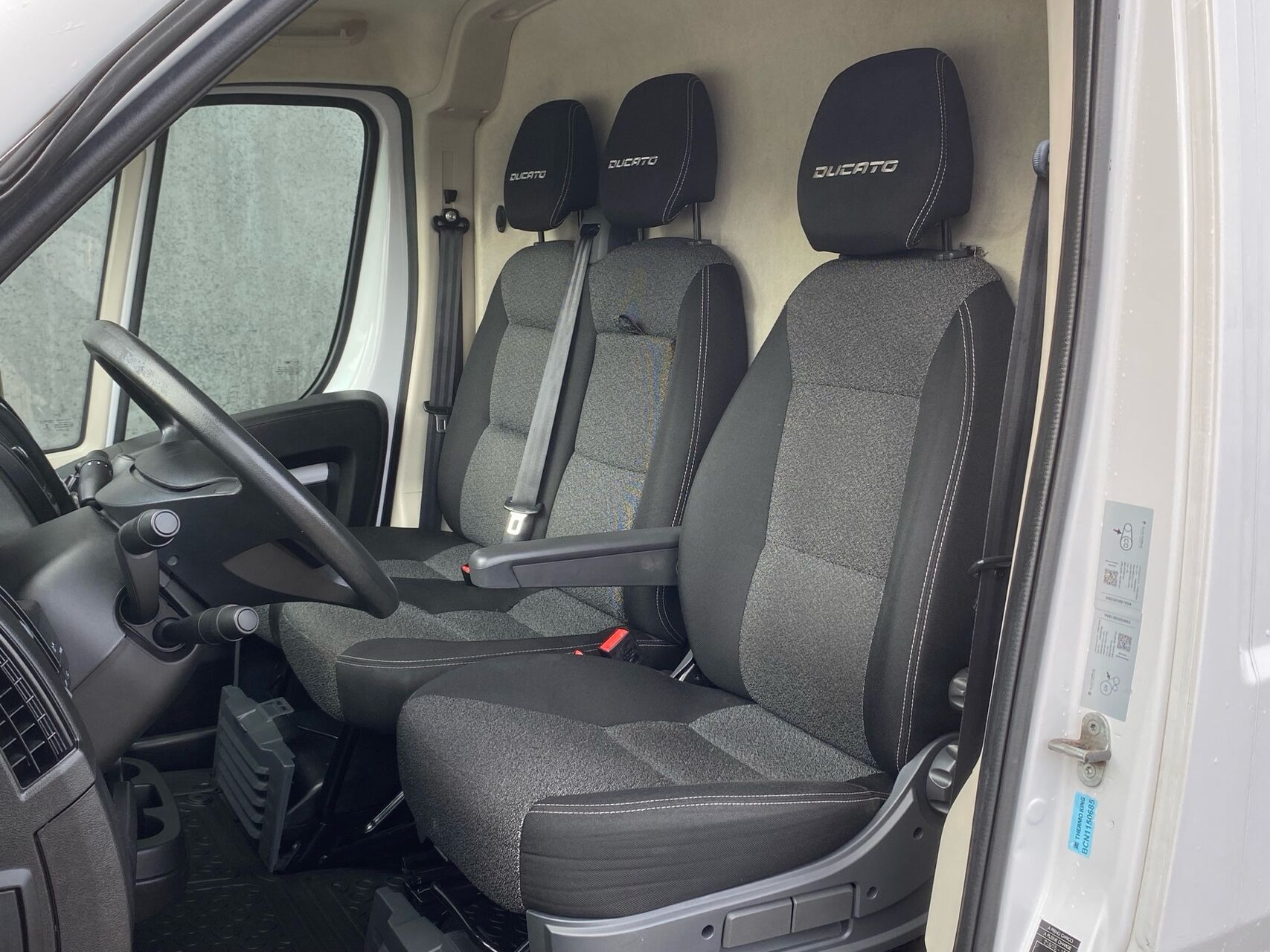 Hvid Fiat Ducato fra 2021