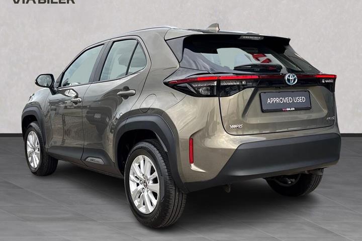 Bronze Toyota Yaris Cross fra 2022