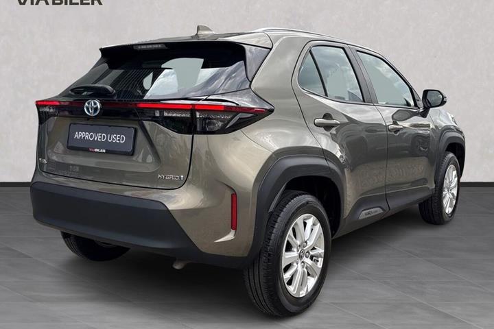 Bronze Toyota Yaris Cross fra 2022