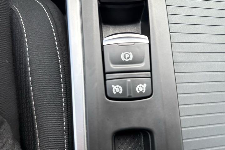 Grå Renault Mégane fra 2019
