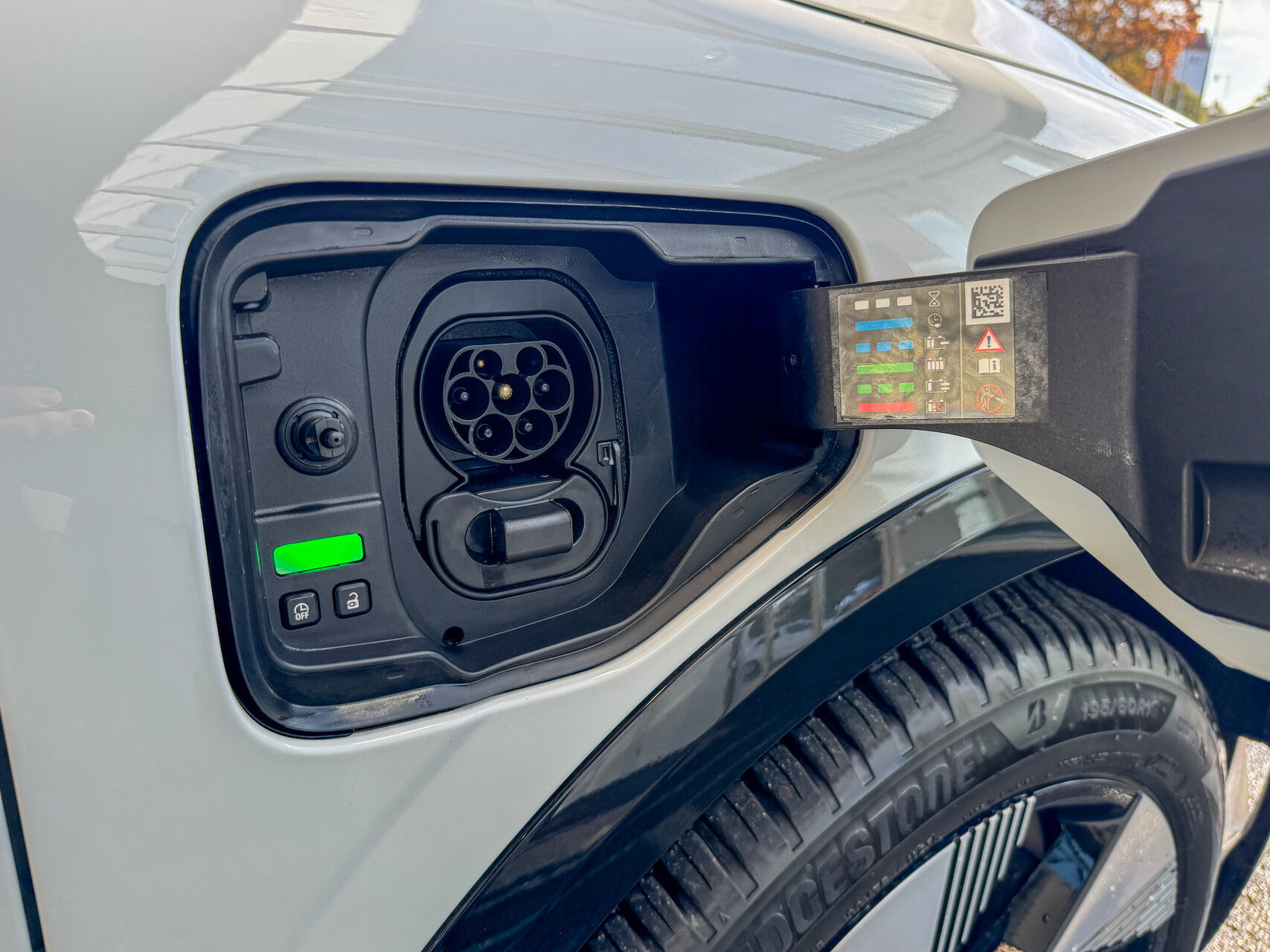 Hvid Renault Mégane fra 2025