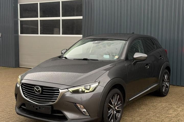 Sølv Mazda CX-3 fra 2017