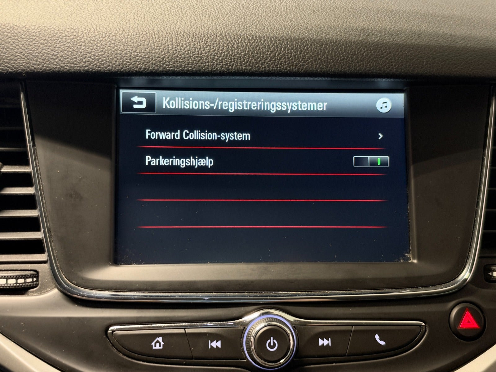 Grå Opel Astra fra 2019